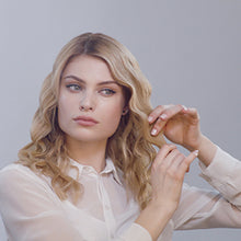 Last bilde inn i galleri  Toni&amp;Guy Salon Professional Glamour Deep Barrel Waver