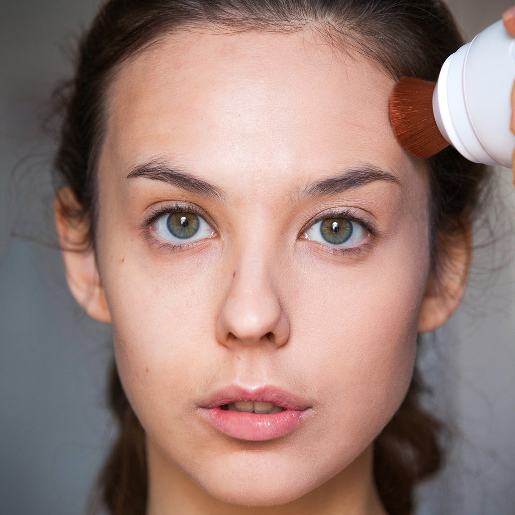 Revlon Ultimate Glow Clean and Make up Sonic Facial Brush