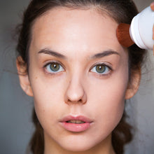 Last bilde inn i galleri  Revlon Ultimate Glow Clean and Make up Sonic Facial Brush