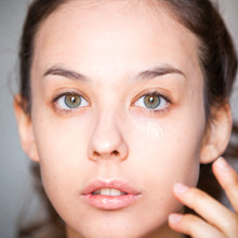 Last bilde inn i galleri  Revlon Ultimate Glow Clean and Make up Sonic Facial Brush