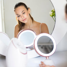 Last bilde inn i galleri  Revlon Ultimate Glow Beauty Mirror